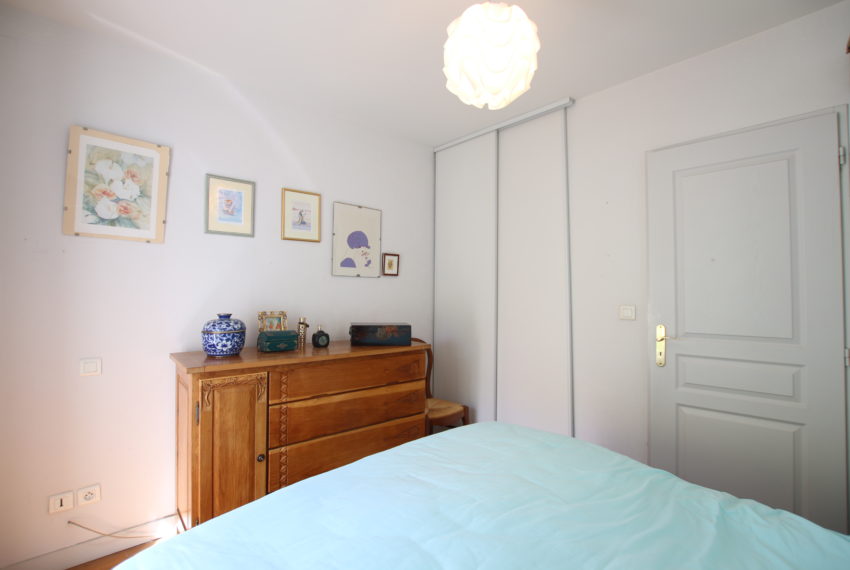 Carpentras appartement chambre bis