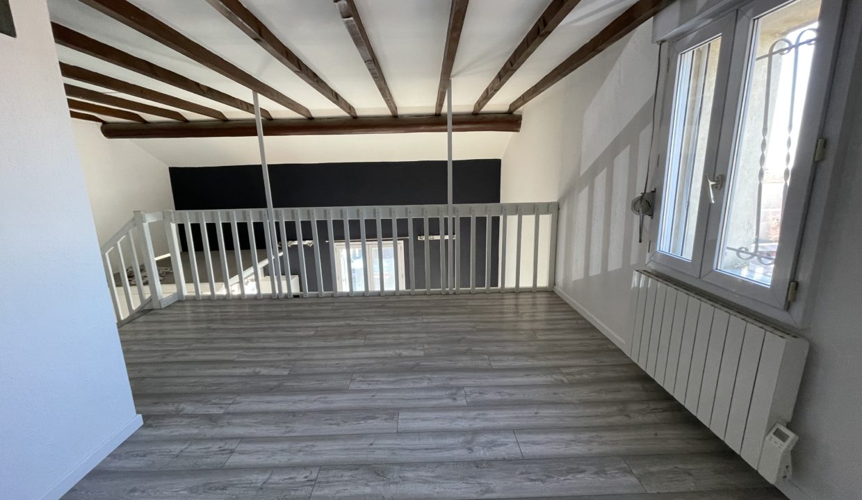 Carpentras appartement avec garage mezzanine