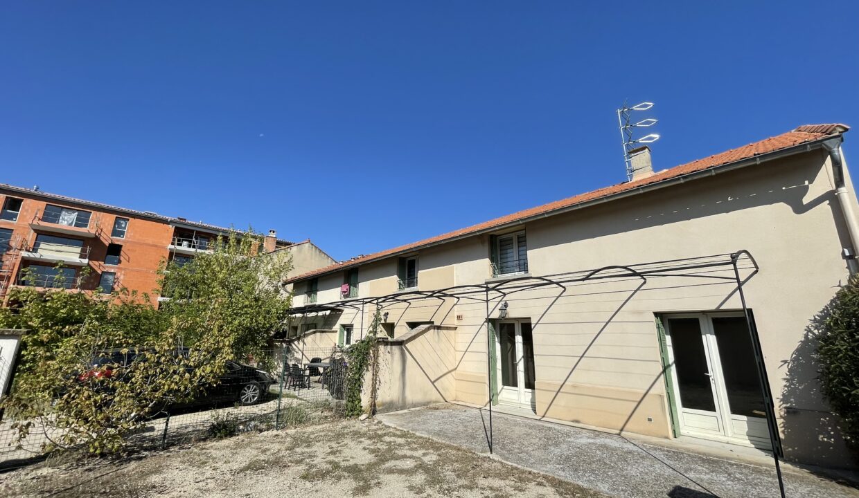 Carpentras T2 avec jardin exterieur