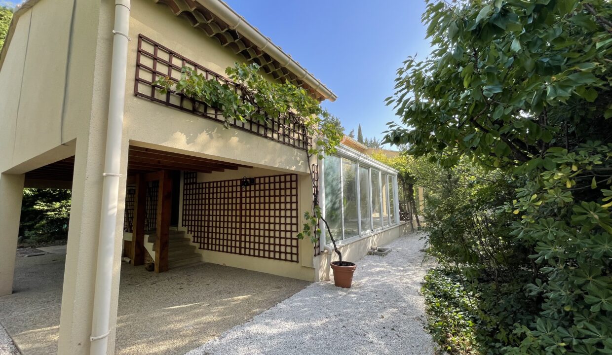 Monteux villa avec jardin abri voitures