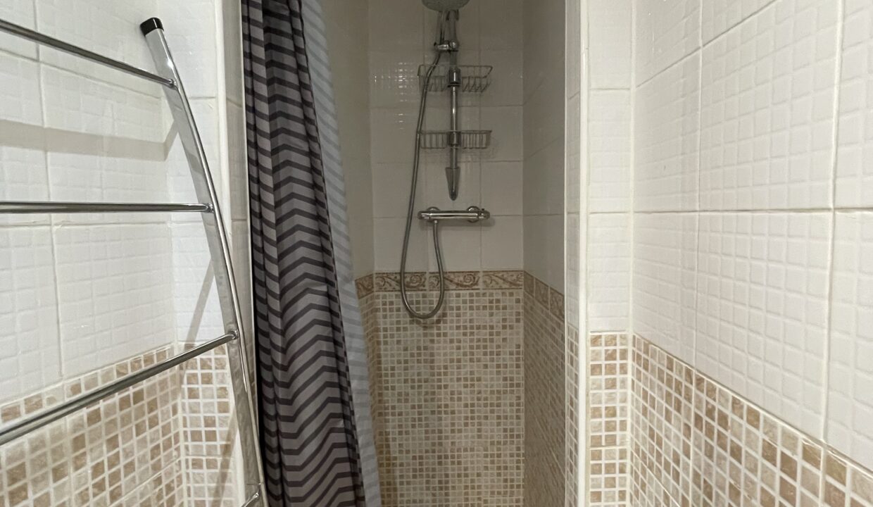Caromb T2 meuble douche italienne