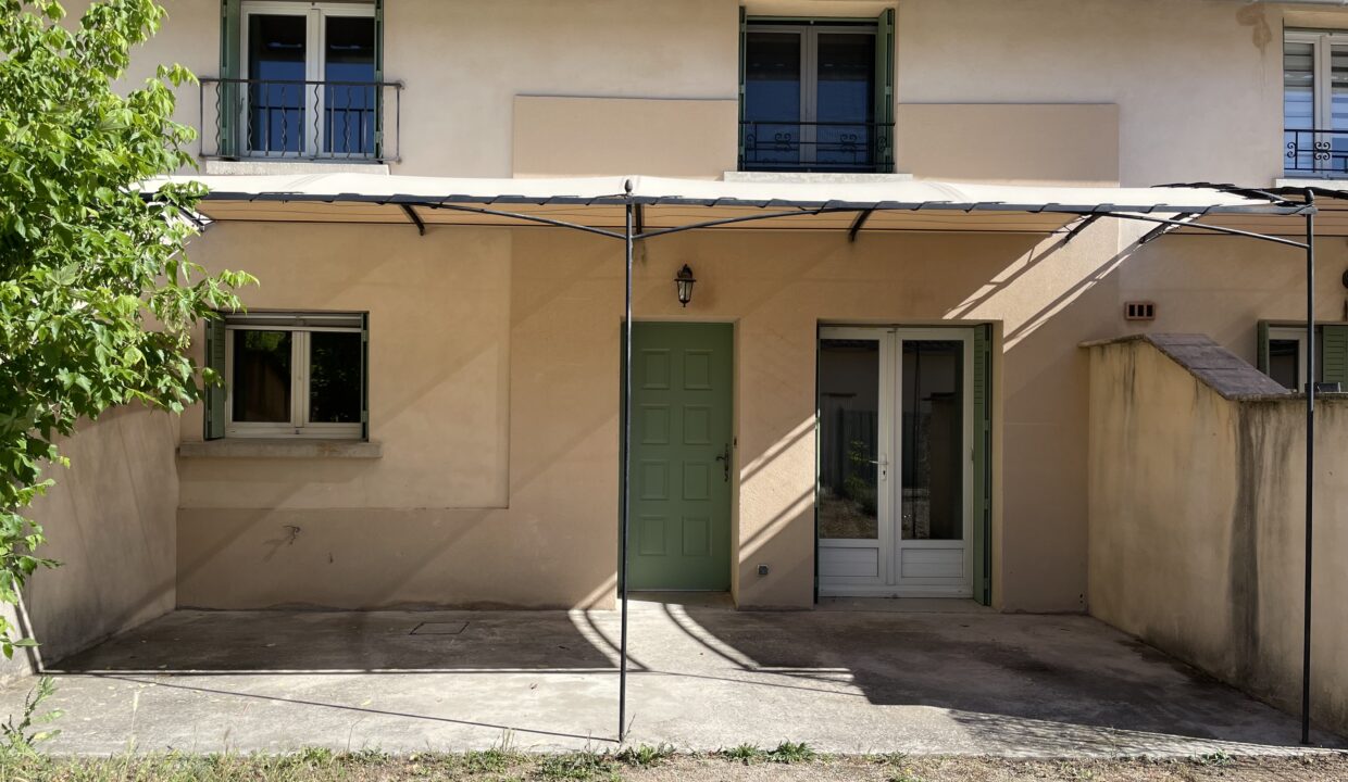 Carpentras T4 avec jardin exterieur