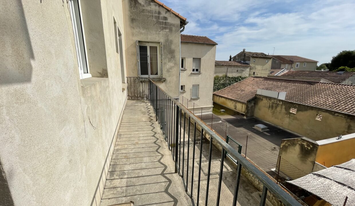 Carpentras T2 renové avec balcon