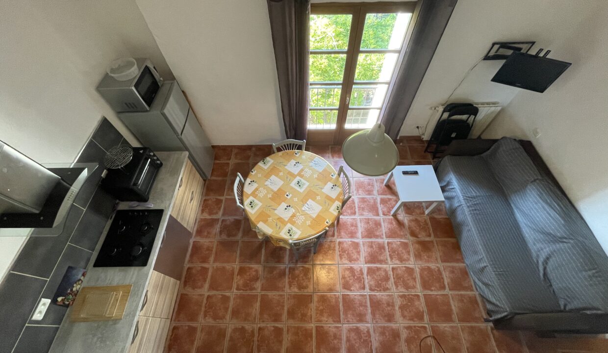 Mazan T2 meuble campagne vue depuis mezzanine